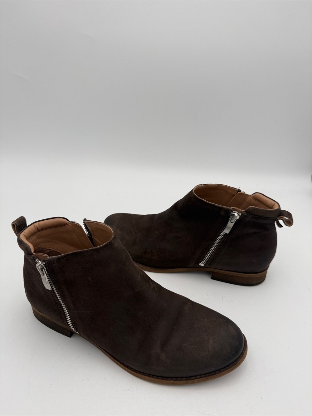 Franco Sarto Dark Brown Suede Side-Zip Chukka Boots women 8.5M casual office Y2K